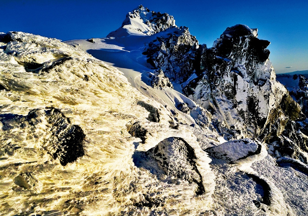 山岳写真同人四季,Mountain Photographers' Coterie 